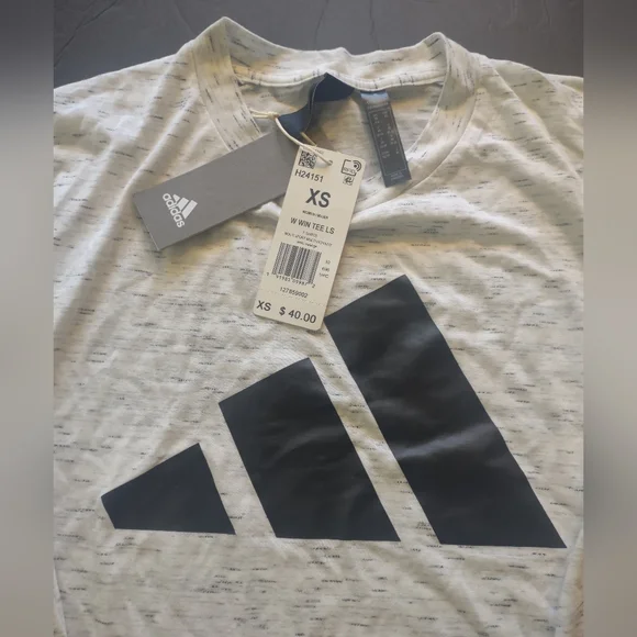 Women's xs adidas grey and black logo long sleeve tee. New with tags. - Picture 4 of 4